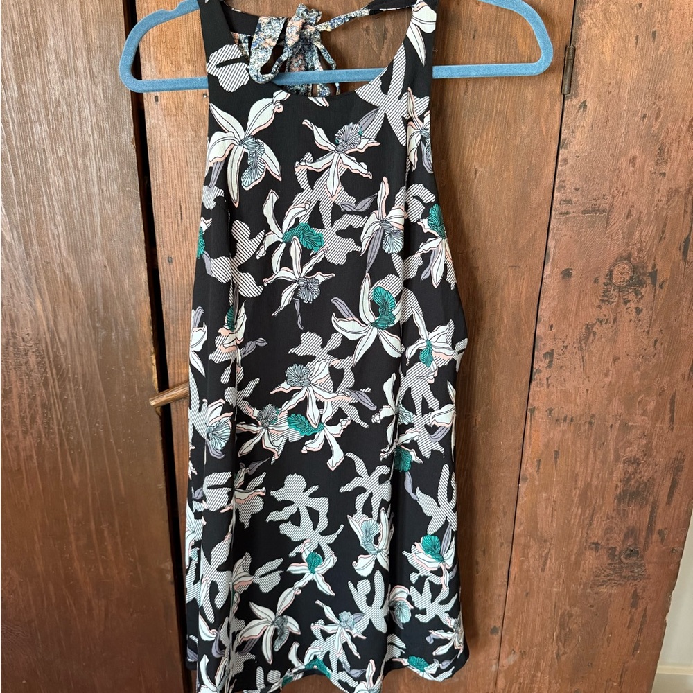 Esley Black and Green Floral Mini Dress